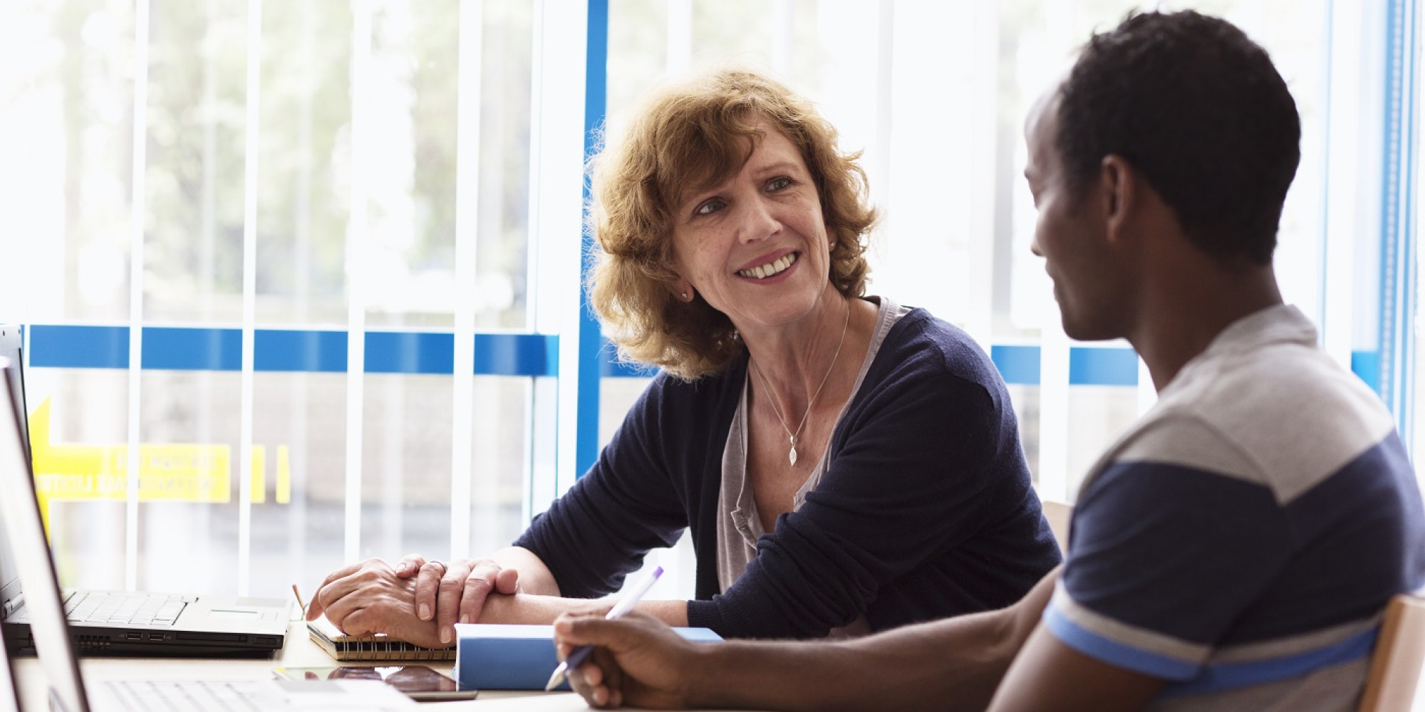 Student teacher discussion - Stock image.jpg 