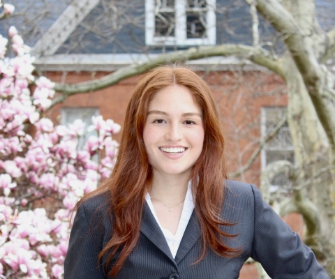 Headshot of Alondra Gutierrez Arana